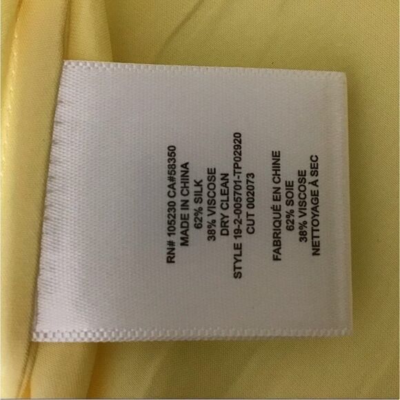 Equipment Yellow Oranne Satin Silk Blend
Mandarin Collar Blouse New Size XSmall - Picture 5 of 8